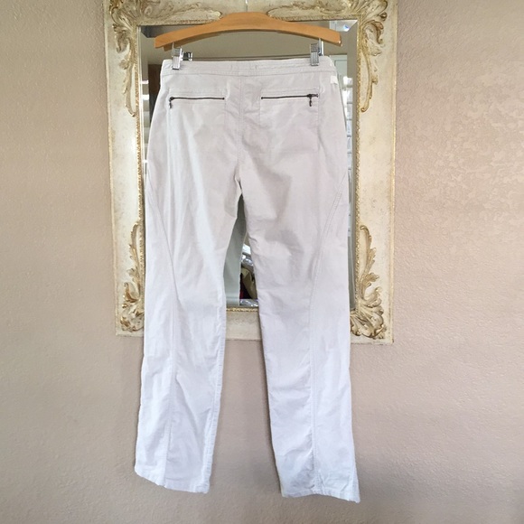 Free People velvet pants. Cream. Size 6 - Picture 2 of 6